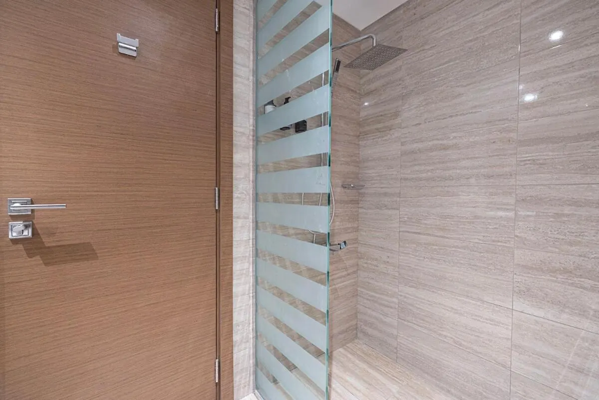 Urban Oasis - 2Br 6Pax - Infinity Pool & Near Metro Apartment Dubai 0*,  United Arab Emirates