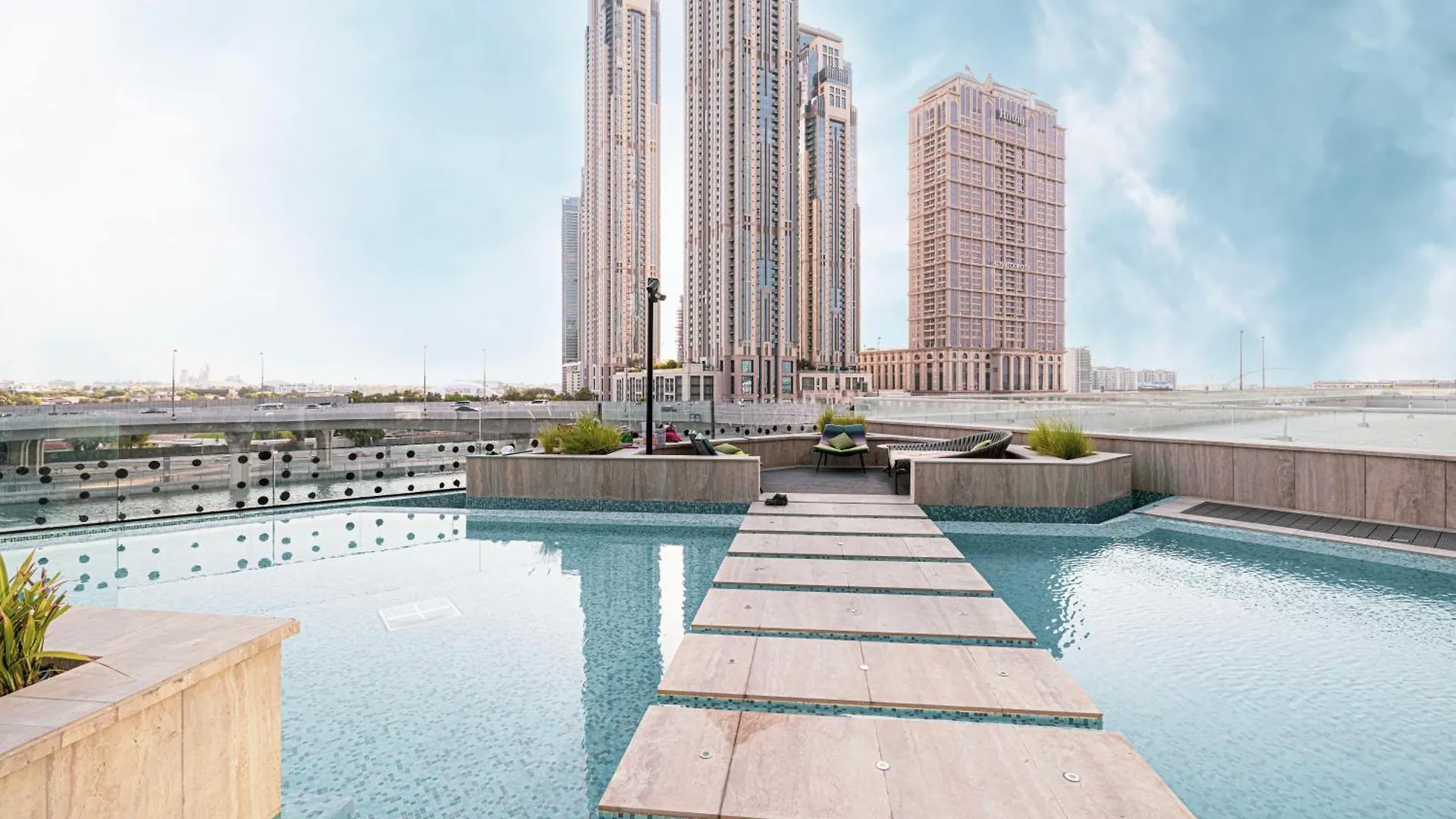 Urban Oasis - 2Br 6Pax - Infinity Pool & Near Metro Apartment Dubai